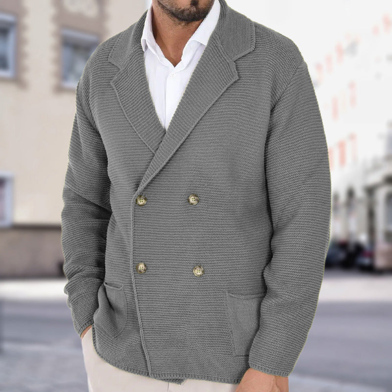 Men's double-breasted knitted cardigan with notched lapels and patch pockets