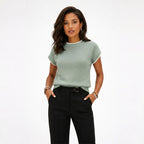 Women's short-sleeve knitted jumper with contrast scalloped trim