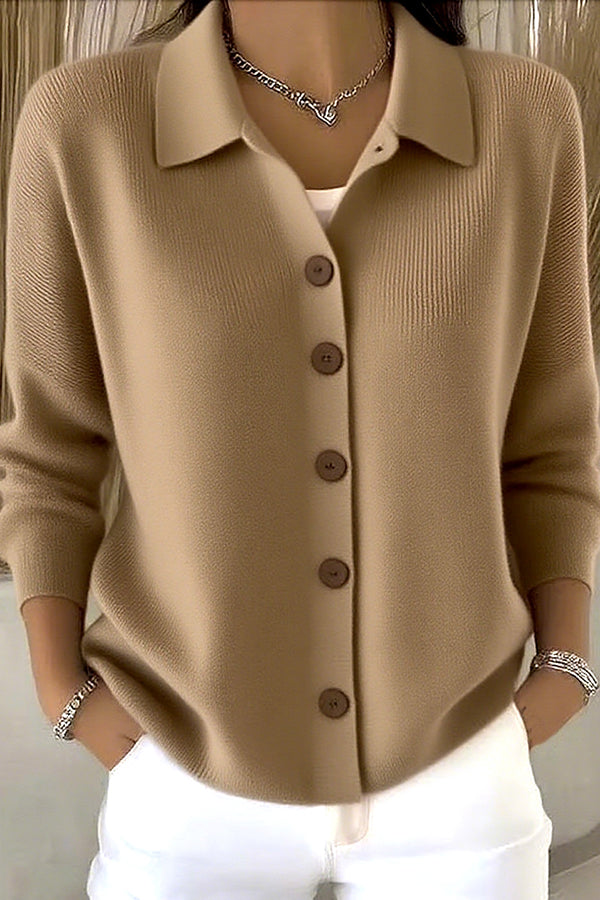 Women's plain knit cardigan with shirt collar, long sleeves and button front