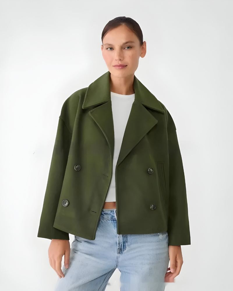 Women's short double-breasted trench coat with wide lapels