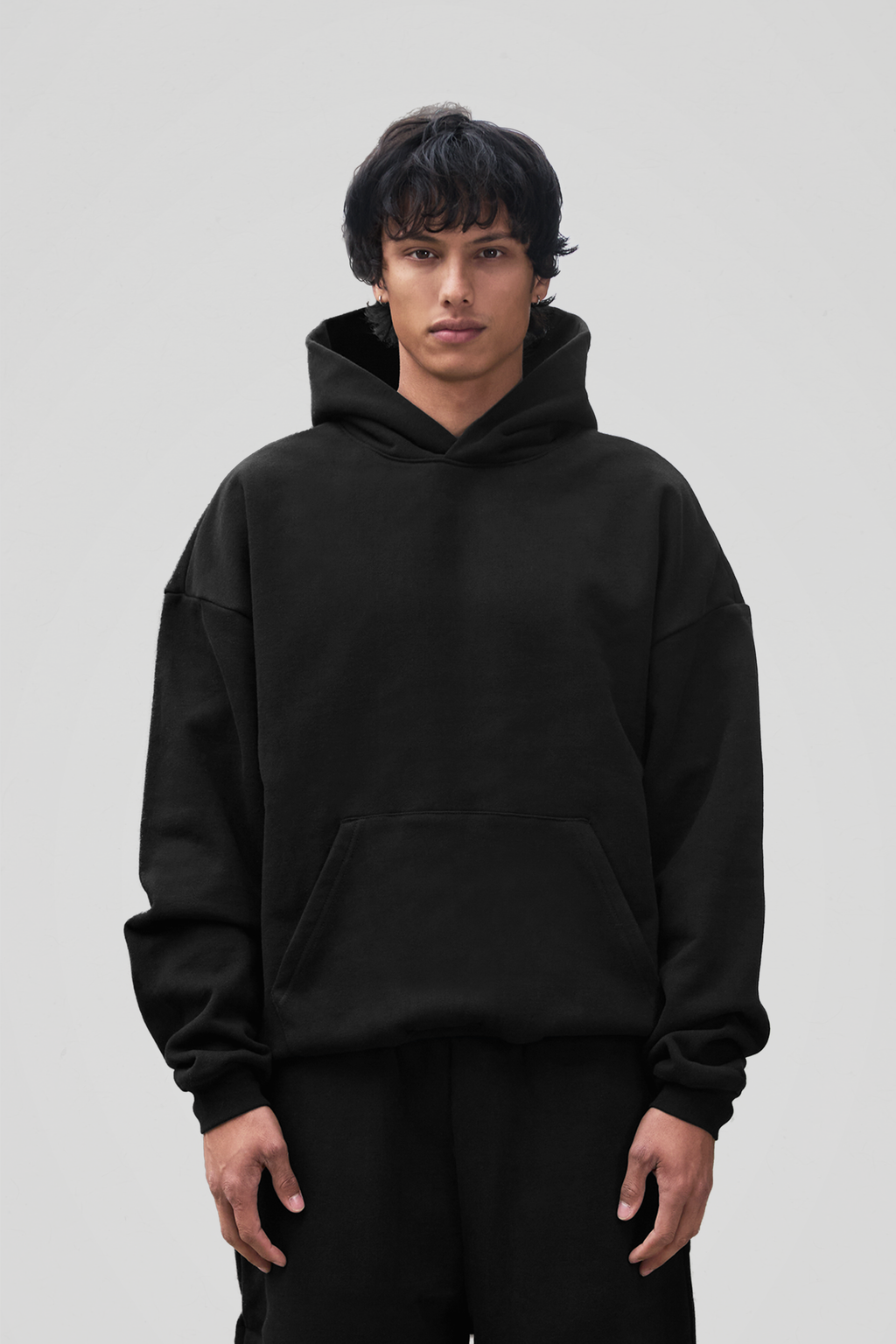 600_black_hoodie