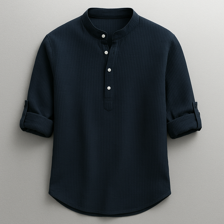 Men's textured Henley shirt with mandarin collar and button placket