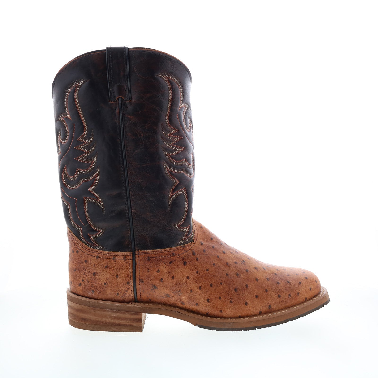 Men's western cowboy boots with embroidered shaft and pointed toe