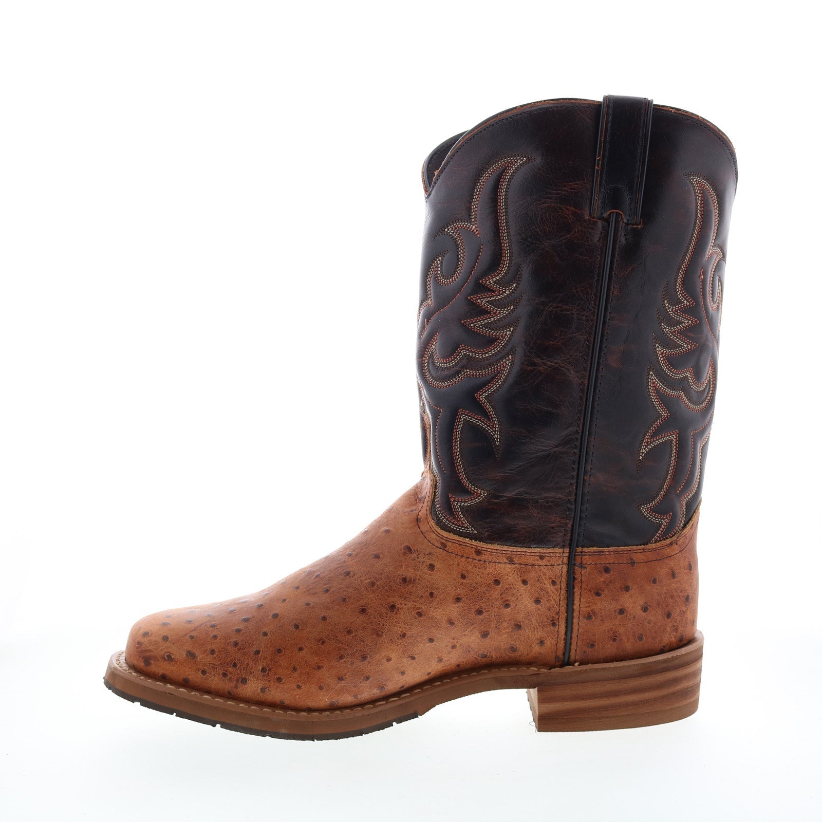 Men's western cowboy boots with embroidered shaft and pointed toe