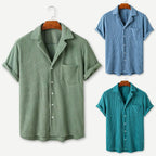 Men's short-sleeve knitted waffle shirt with notched collar and chest pocket