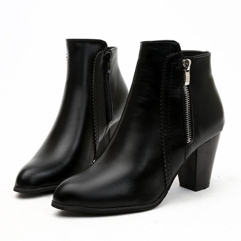Women's ankle boots with side zip and high block heel
