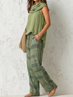 Women's green plaid high-waisted wide-leg trousers
