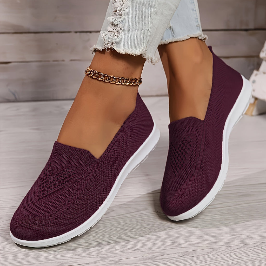 Women's knitted slip-on walking trainer with white flat sole