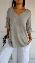 Women's solid-colour knitted V-neck top with long sleeves