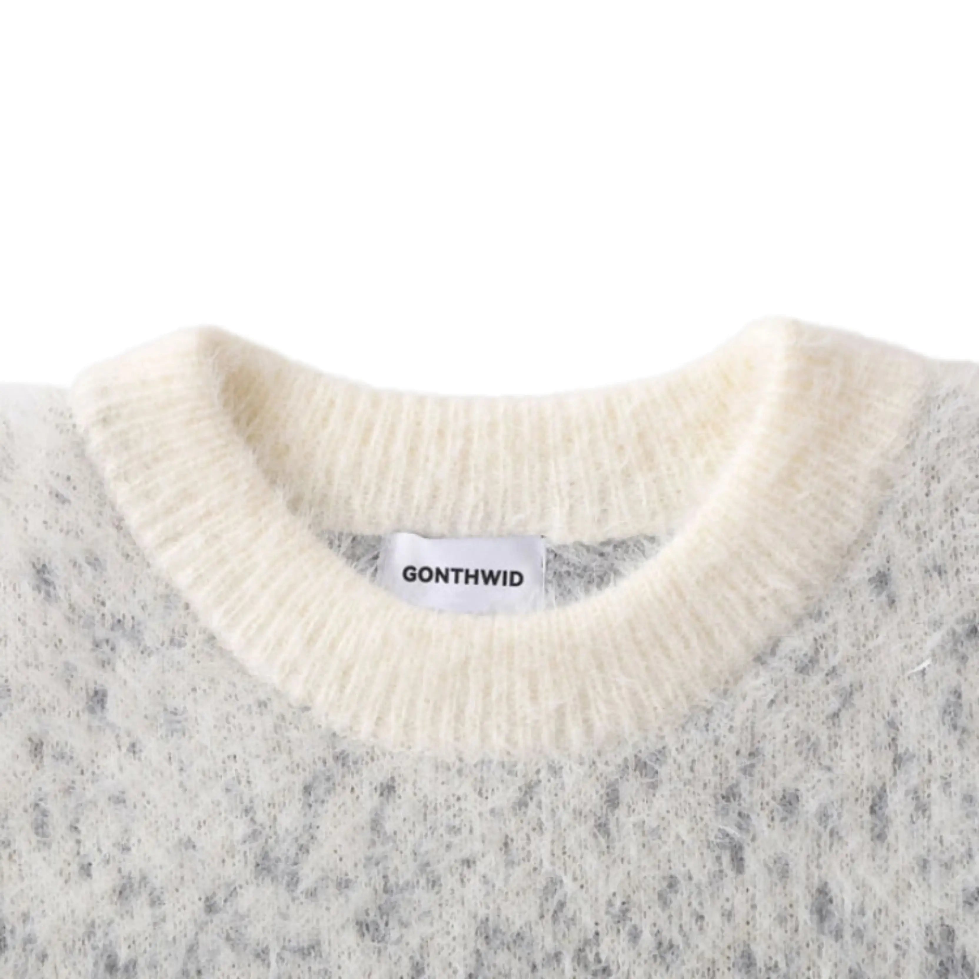 Unisex knitted sweater with crew neck, long sleeves and abstract contrast motif