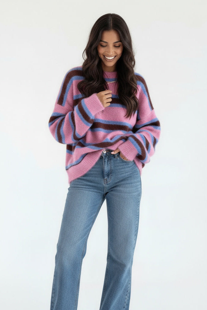 Women's pink striped jumper with crew neck and long sleeves