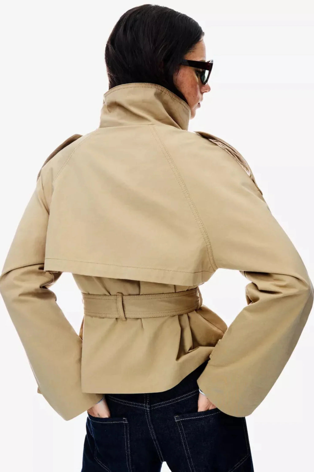 Women's belted trench jacket with high collar, long sleeves and front buttons