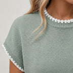 Women's short-sleeve knitted jumper with contrast scalloped trim