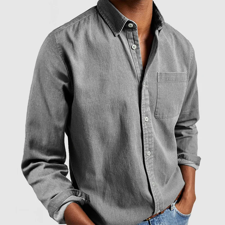 Men's long-sleeve button-up shirt with point collar and chest pocket