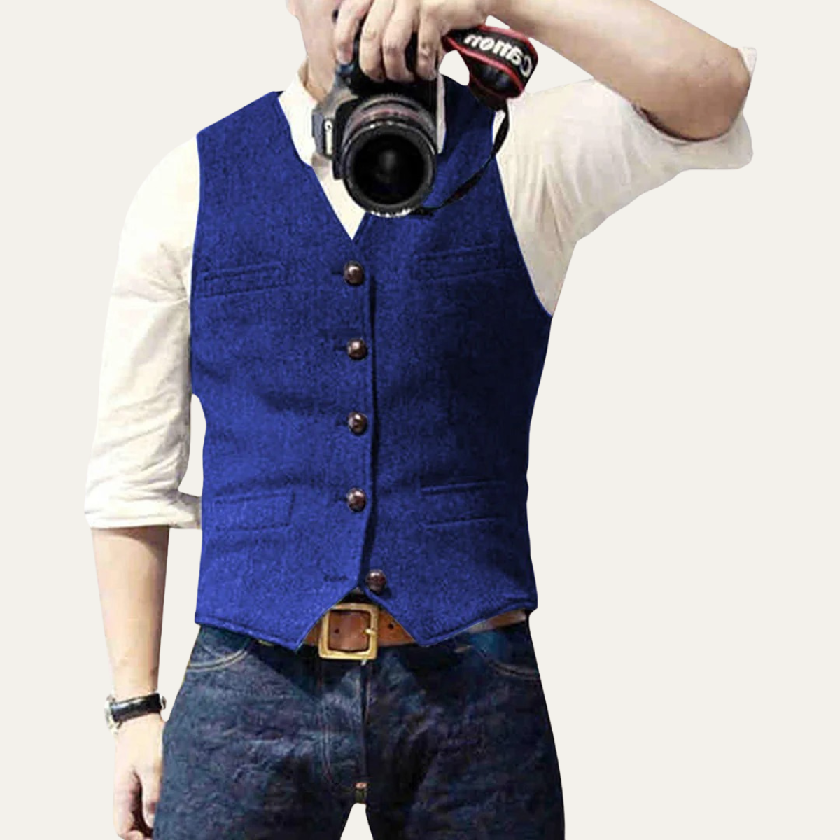 Men's sleeveless textured vest with V-neckline, buttons and front welt pockets