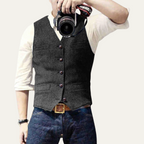Men's sleeveless textured vest with V-neckline, buttons and front welt pockets