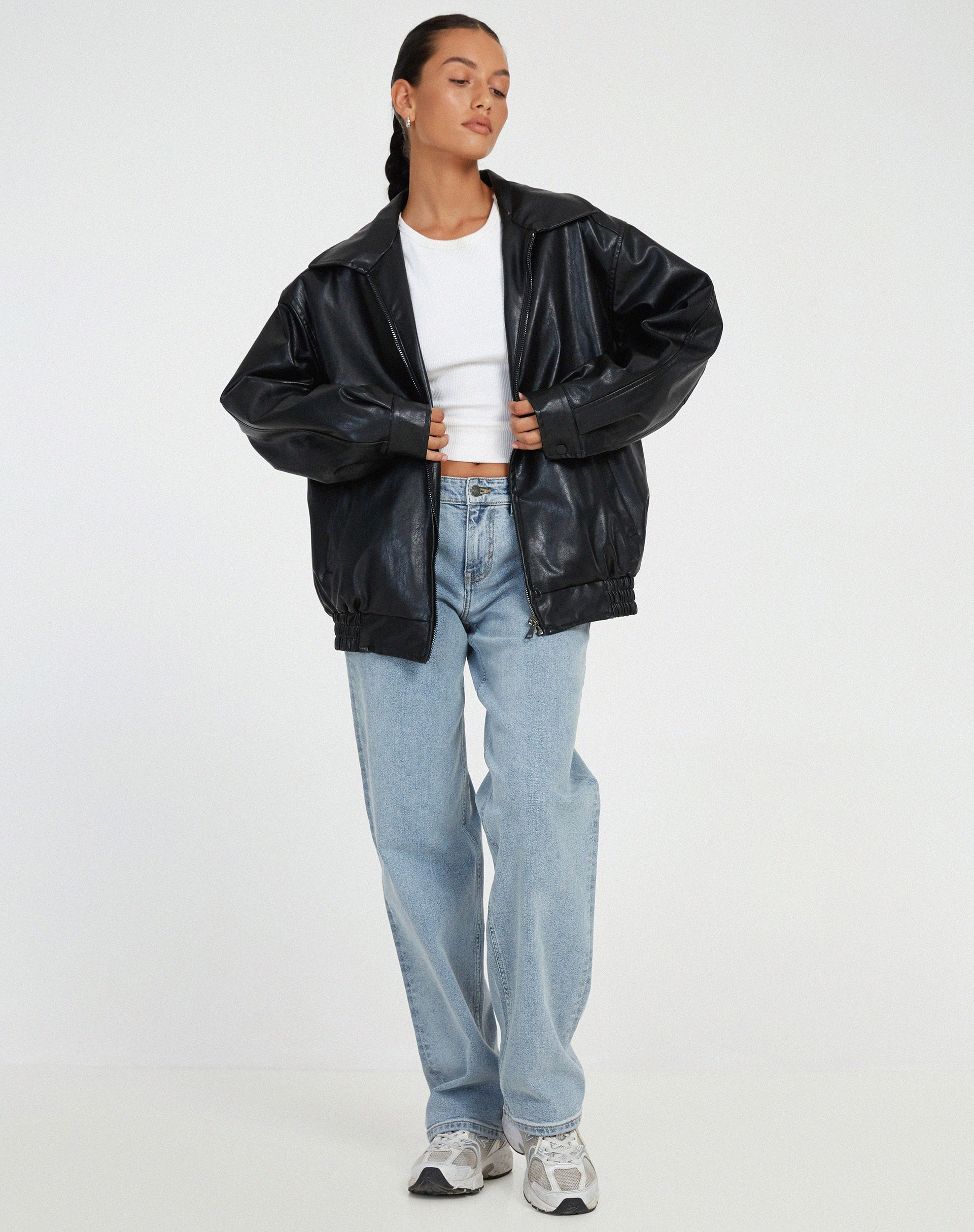 Women's oversized bomber jacket with collared neckline, zip front and elasticated hem