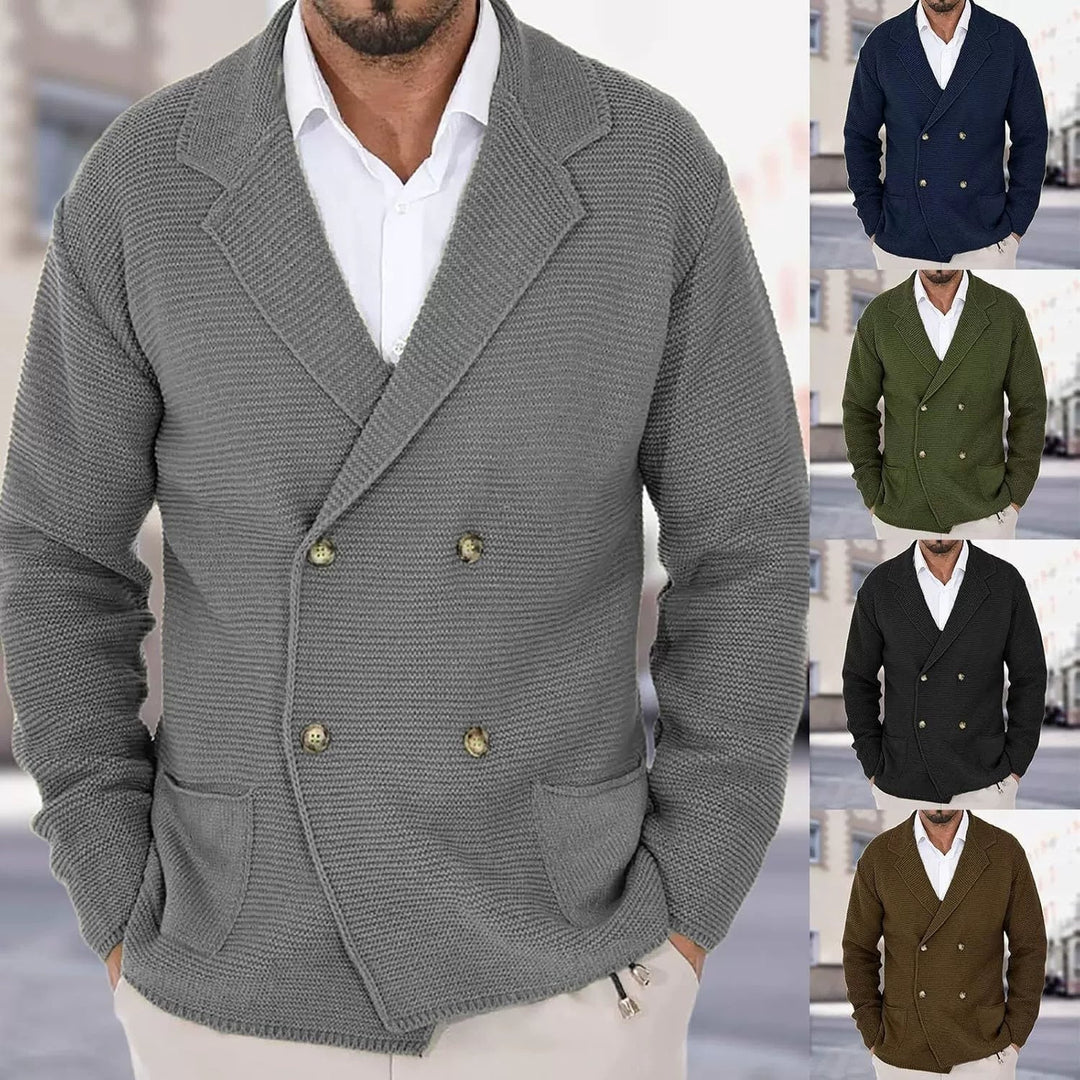 Men's double-breasted knitted cardigan with notched lapels and patch pockets