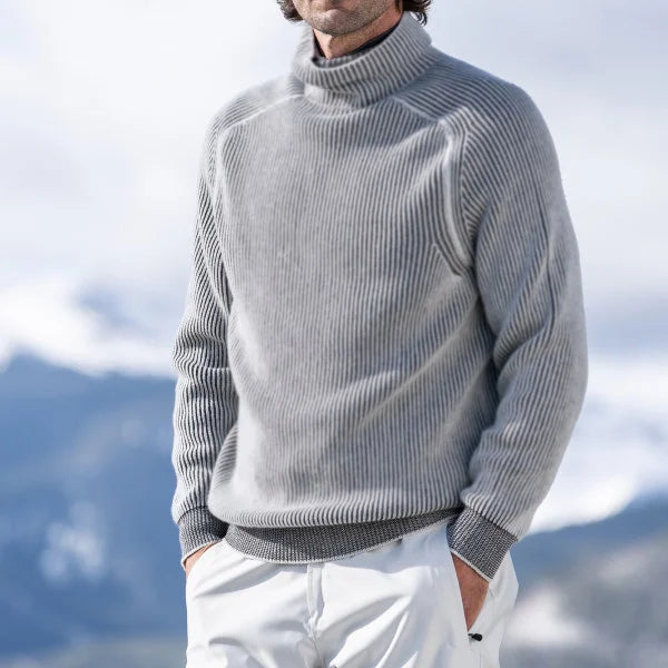 Men's ribbed turtleneck sweater with long sleeves