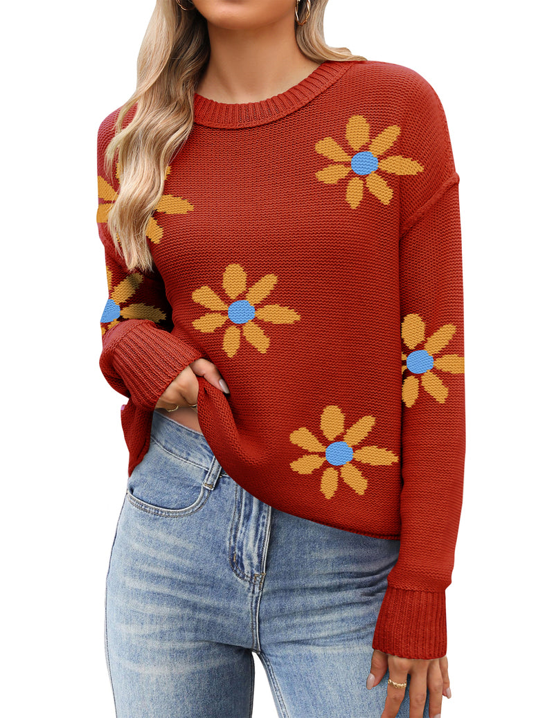 Women's black cropped knit sweater with crew neck and long sleeves