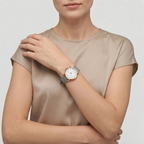 Alvoria  - Minimalist Analogue Women's Wrist Watch Tracking The Time