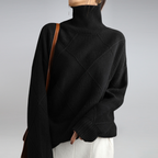 Women's diamond-pattern turtleneck sweater with long sleeves