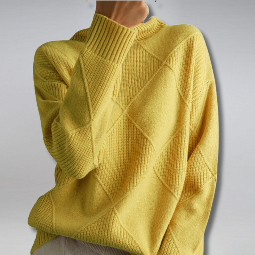 Women's diamond-pattern turtleneck sweater with long sleeves