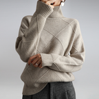 Women's diamond-pattern turtleneck sweater with long sleeves