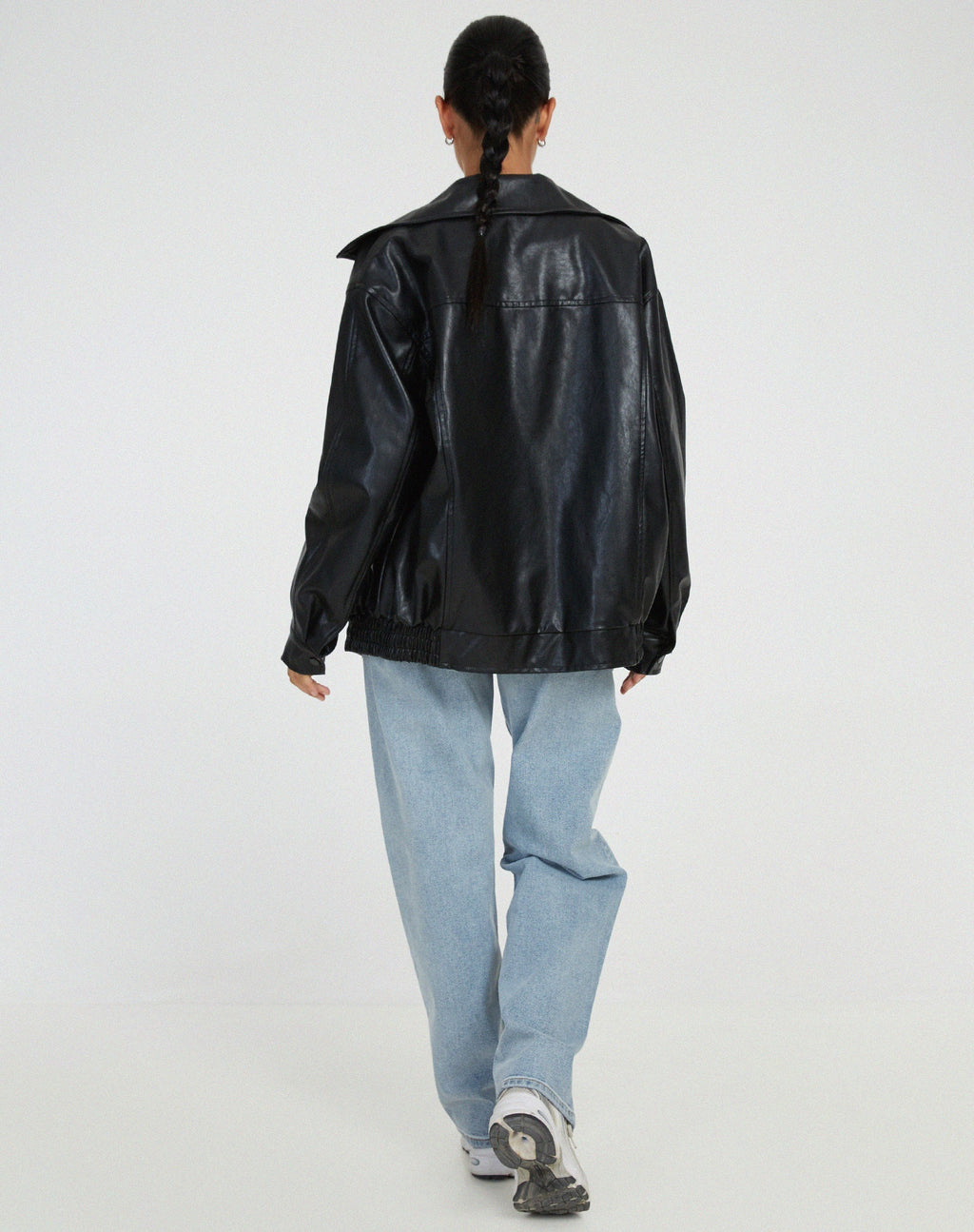 Women's oversized bomber jacket with collared neckline, zip front and elasticated hem