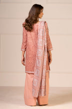 Women's peach geometric shirt and dupatta set with 3/4 sleeves and wide-leg trousers