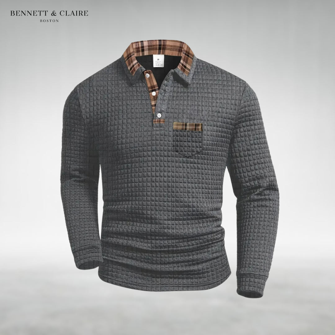 Men's textured polo sweater with checked collar, button placket and chest pocket