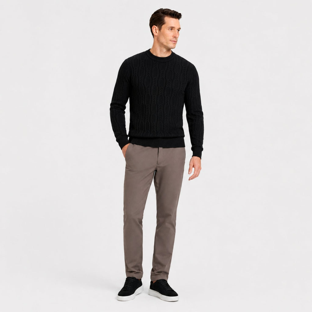 Men's cable knit crew neck jumper with long sleeves