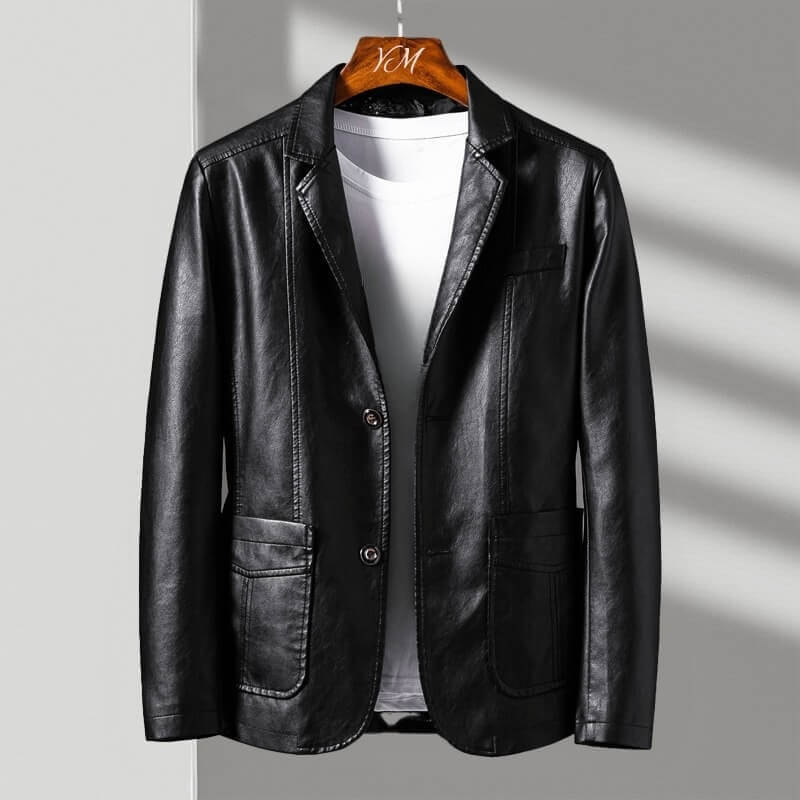 Men's single-breasted jacket with notched lapels and flap pockets