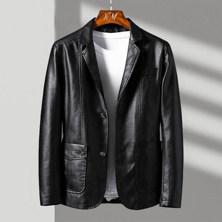 Men's single-breasted jacket with notched lapels and flap pockets
