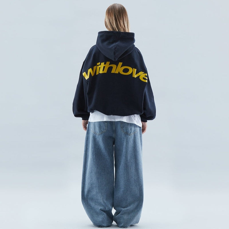Women's graphic hooded sweatshirt with long sleeves