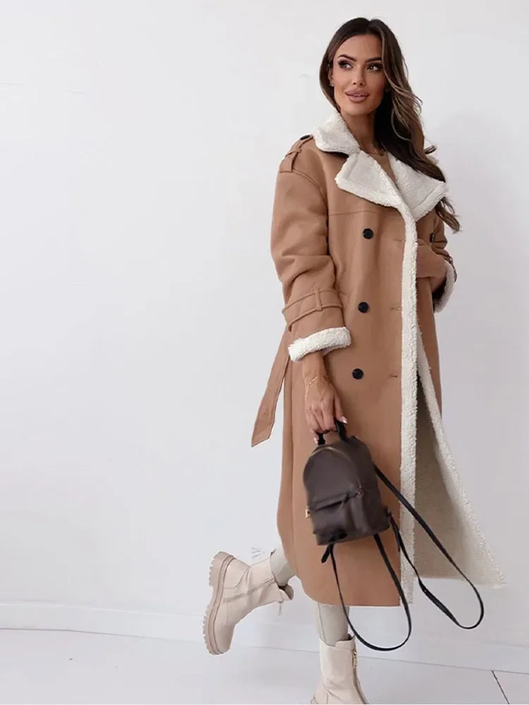 Women's long coat with contrasting shearling-style lining and double-breasted button front