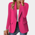 Women's tailored blazer with notched lapels, long sleeves and flap pockets