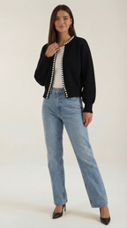 Women's knit cardigan with pearl trim, round neckline and long sleeves
