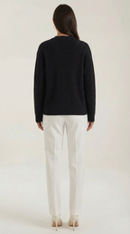 Women's ribbed V-neck cardigan with long sleeves, button front and chest pocket