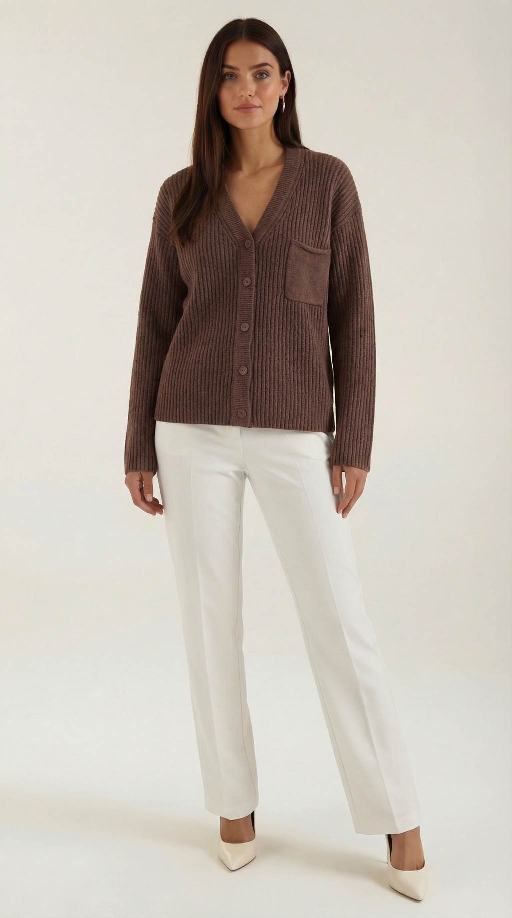 Women's ribbed V-neck cardigan with long sleeves, button front and chest pocket