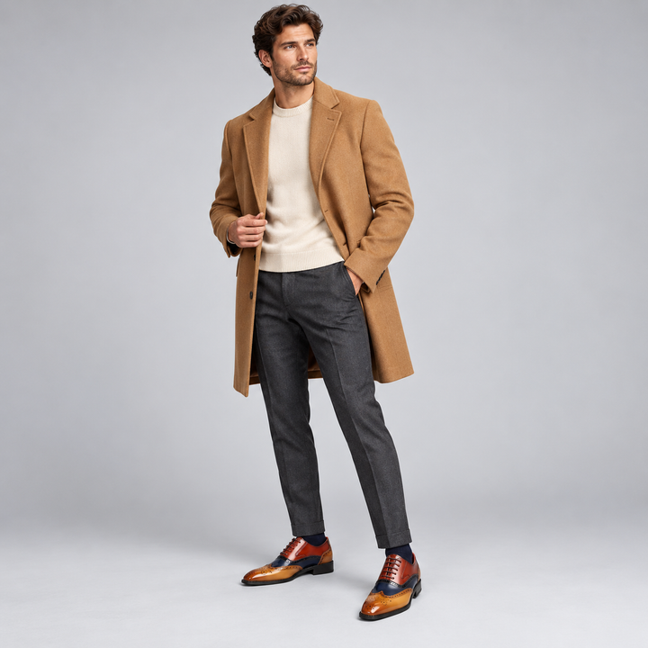 Men's wingtip brogue Oxford shoes with brogue perforations