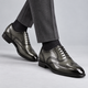 Men's wingtip brogue Oxford shoes with brogue perforations