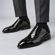 Men's wingtip brogue Oxford shoes with brogue perforations