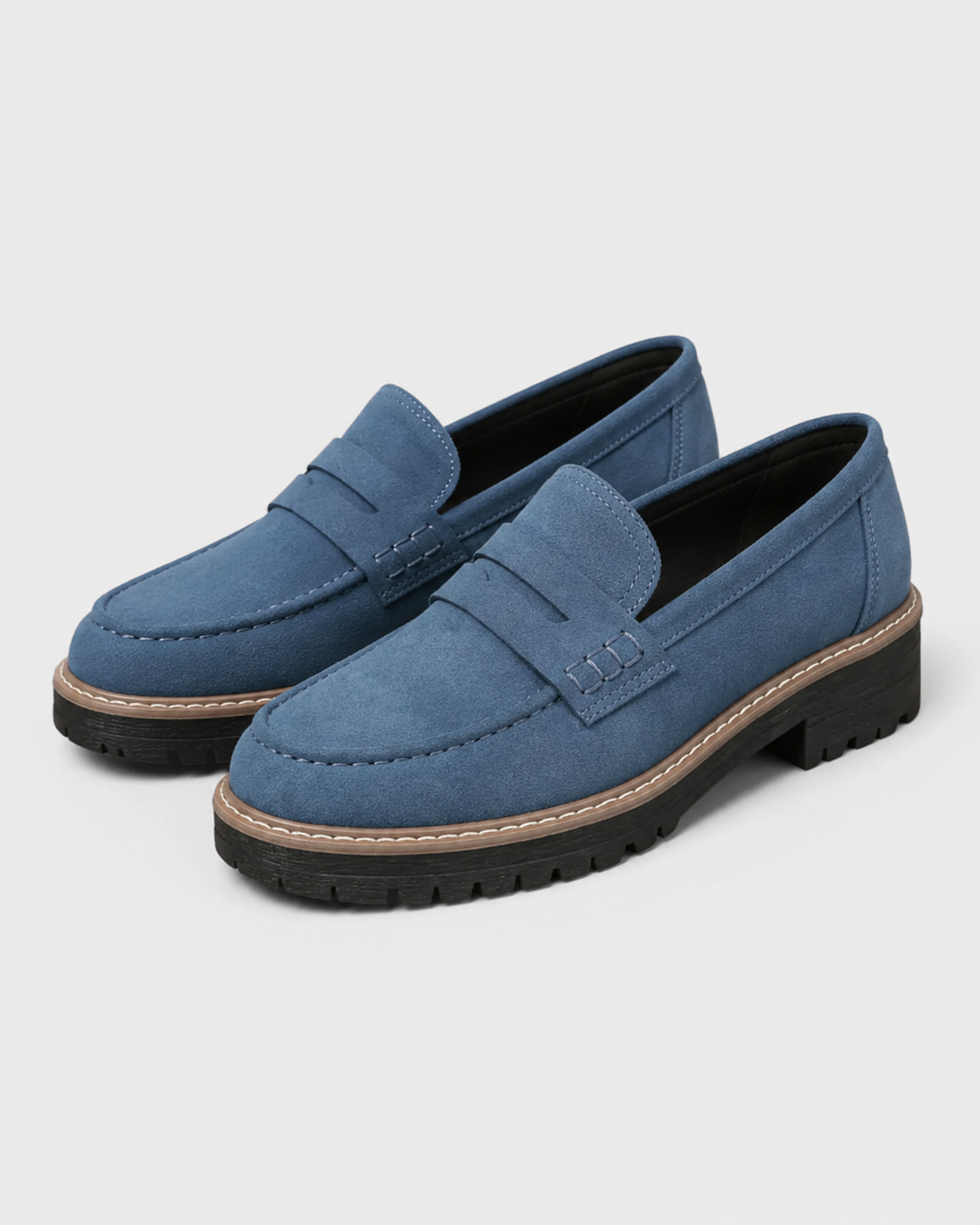 Women's slip-on loafers with buckle detail and lug soles