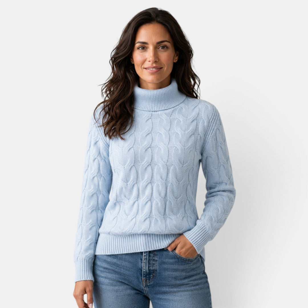 Women's cable-knit turtleneck jumper with long sleeves and ribbed trims