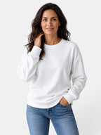 Women's long-sleeved crew neck sweatshirt with ribbed trims