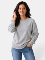 Women's long-sleeved crew neck sweatshirt with ribbed trims