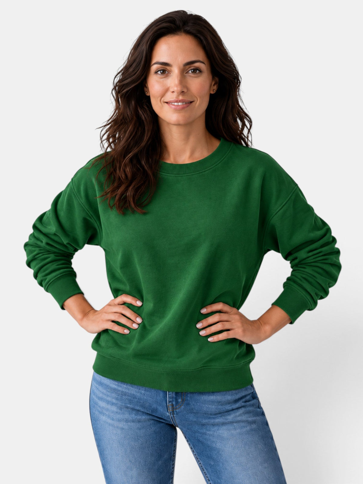 Women's long-sleeved crew neck sweatshirt with ribbed trims