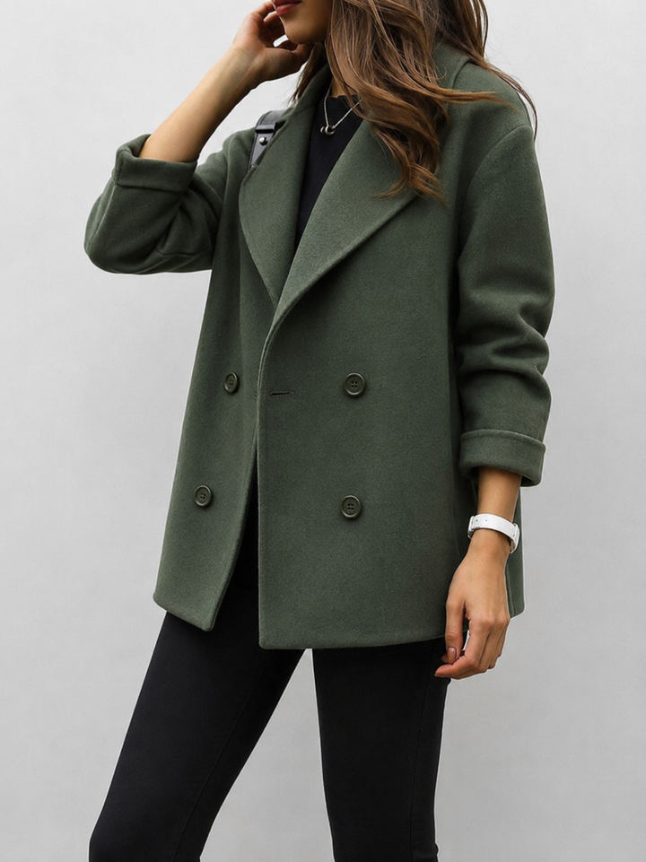 Women's double-breasted coat with notched lapels and long sleeves