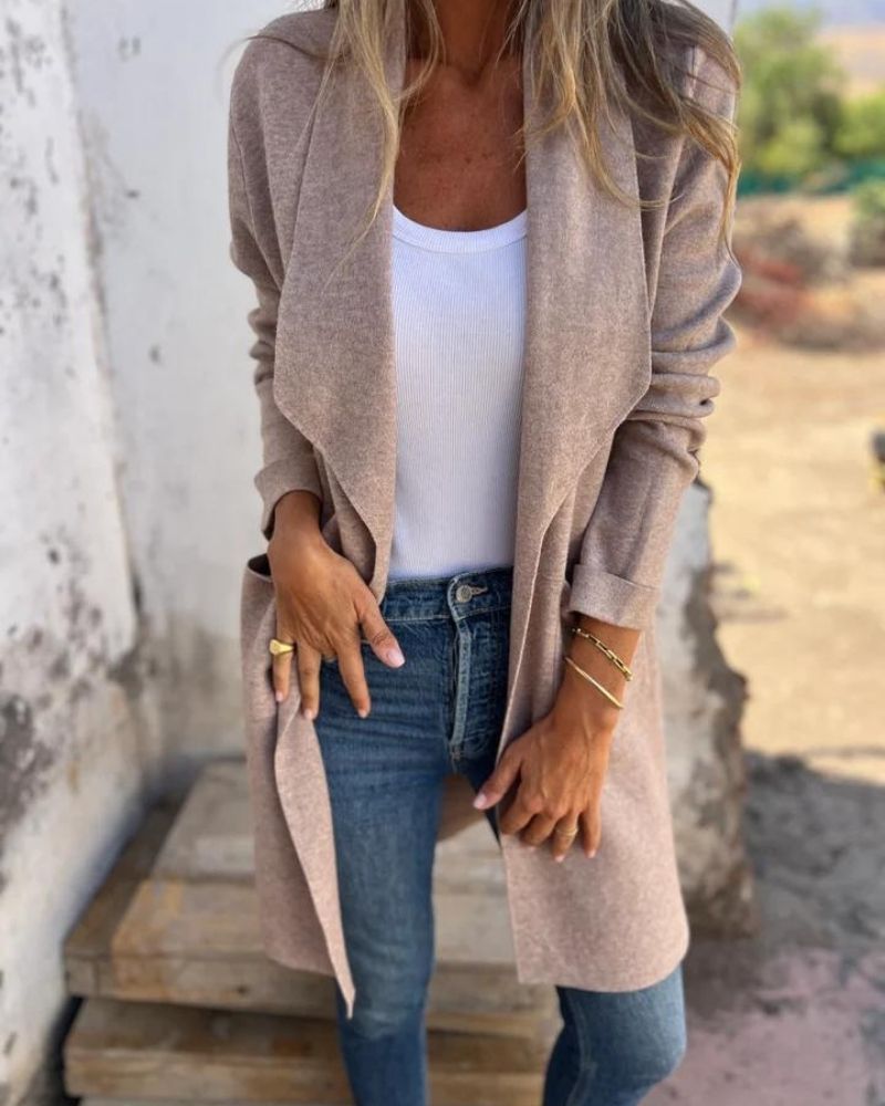 Women's long open-front cardigan with long sleeves and front pockets